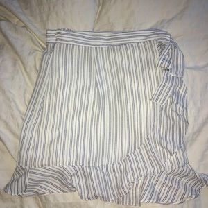 Lulus mini wrap skirt